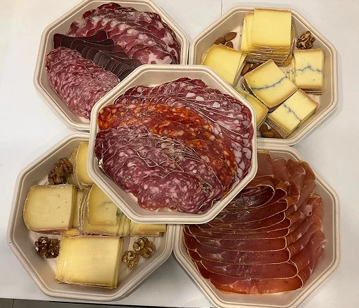 Epicerie De La Motte Epicerie La Motte Planches Genereuses A Partager